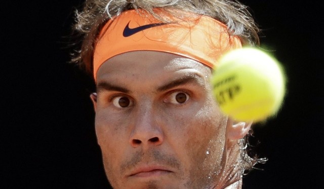 rafael-nadal-eyes-fernando-velasco-balls-at-italian-open-2019